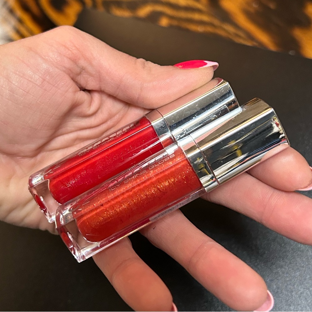🌈NWT•Menagerie🔥 Icy shine lip gloss